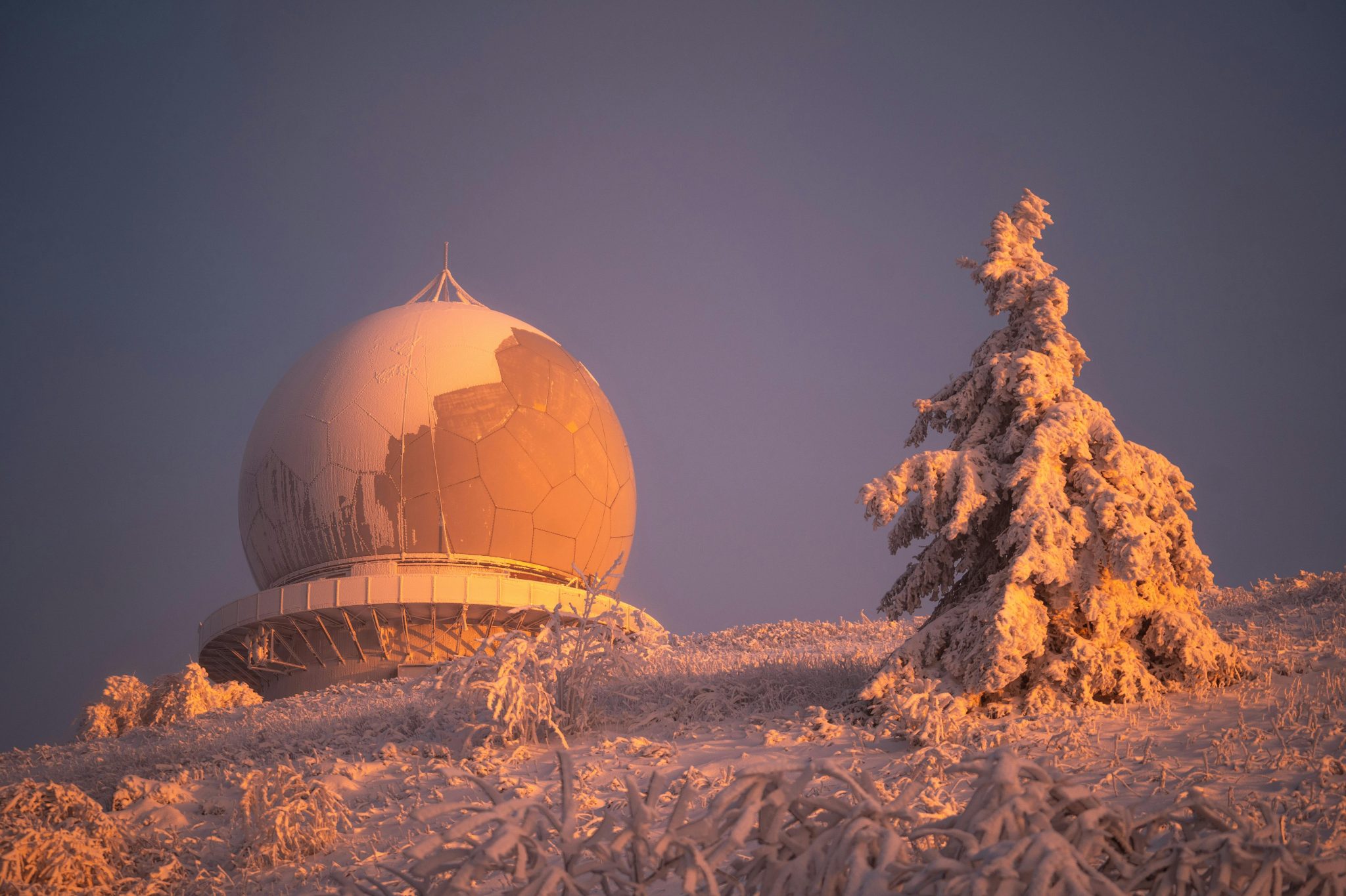 Waarom een radar die essentieel is voor onze veiligheid er maar niet wil komen